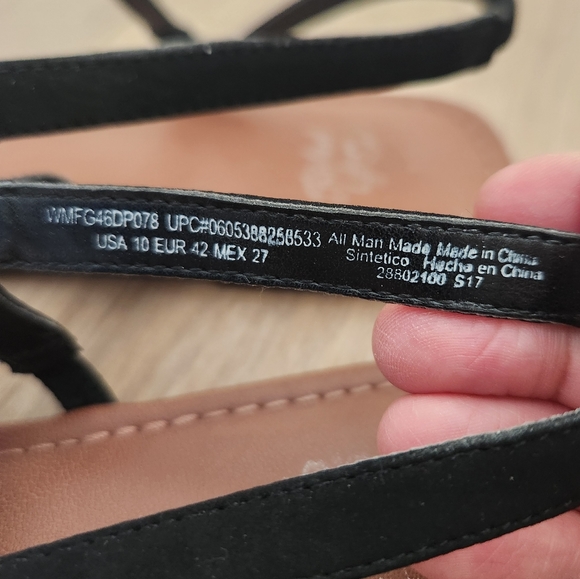 Black Suede Ruffle Thong Sandals Size 10 - Picture 4 of 6